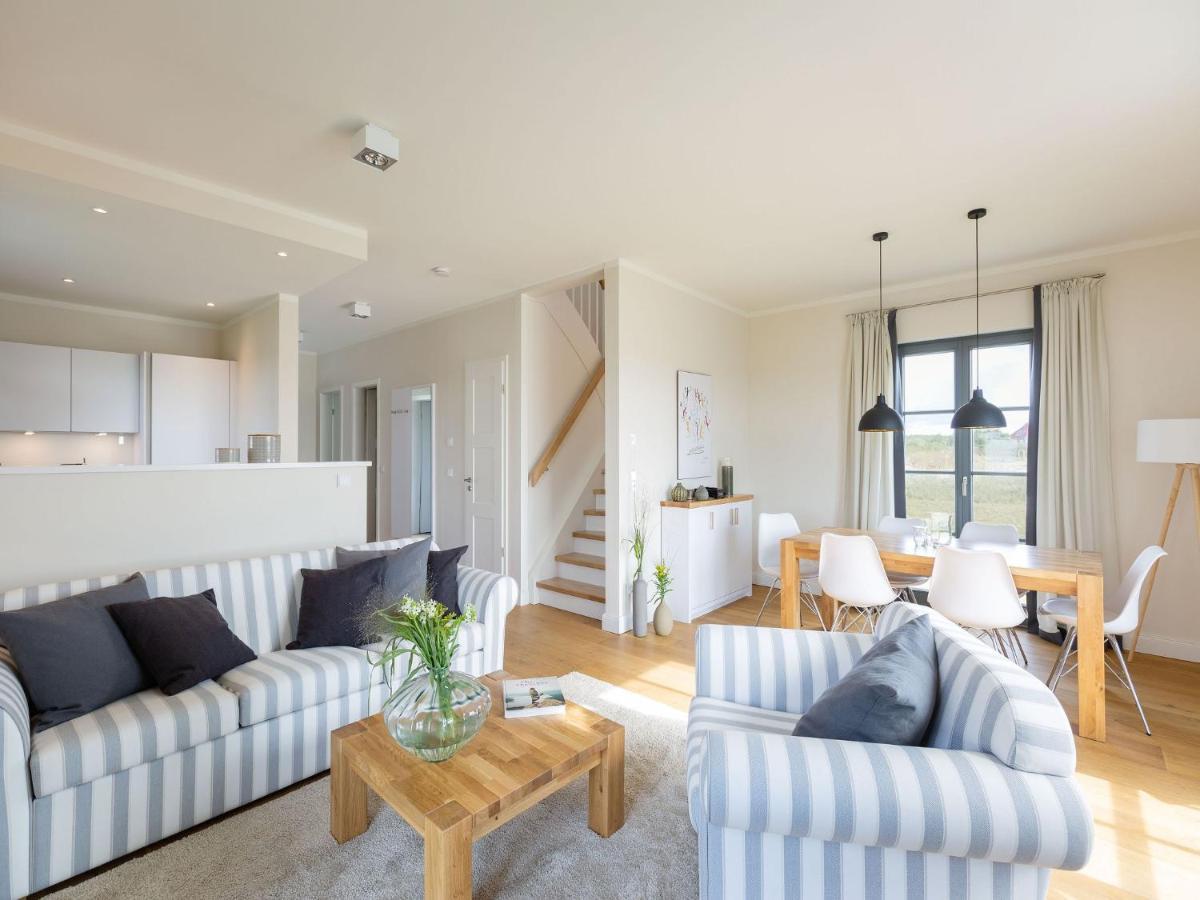 Reetland Am Meer - Premium Reetdachvilla Mit 2 Schlafzimmern, Sauna Und Kamin E04 Dranske Bagian luar foto