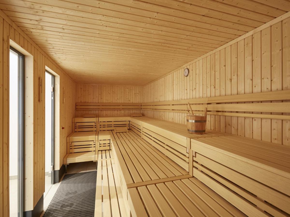 Reetland Am Meer - Premium Reetdachvilla Mit 2 Schlafzimmern, Sauna Und Kamin E04 Dranske Bagian luar foto